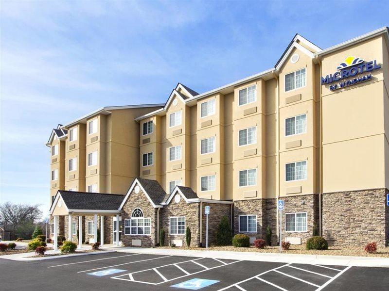 Microtel Inn & Suites By Wyndham Шелбивилл Экстерьер фото